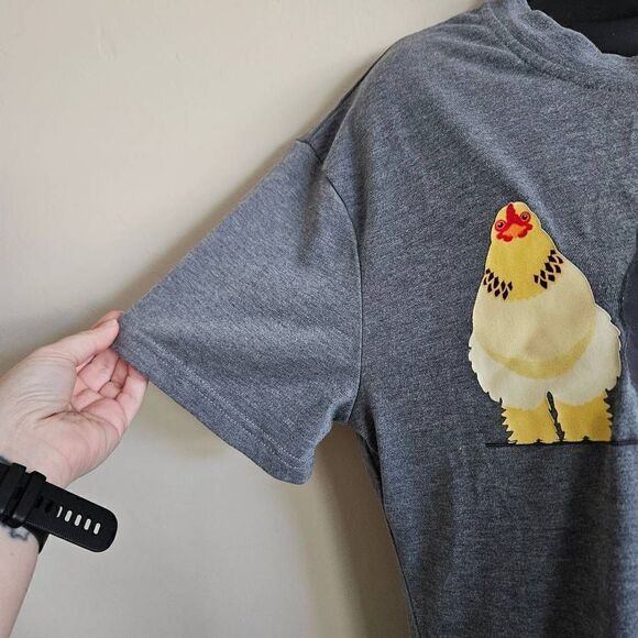 Chicken Graphic T-shirt - Picture 4 of 7